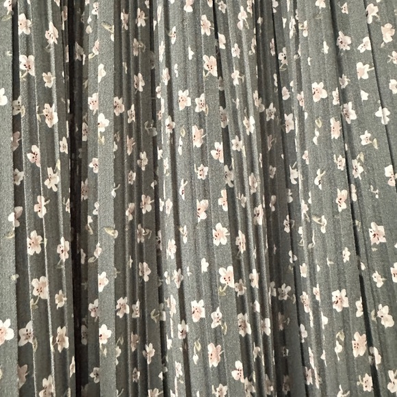 EXLURA Womens High Waist Polka Dot Pleated Skirt Midi Swing Skirt with Pockets - Picture 3 of 3